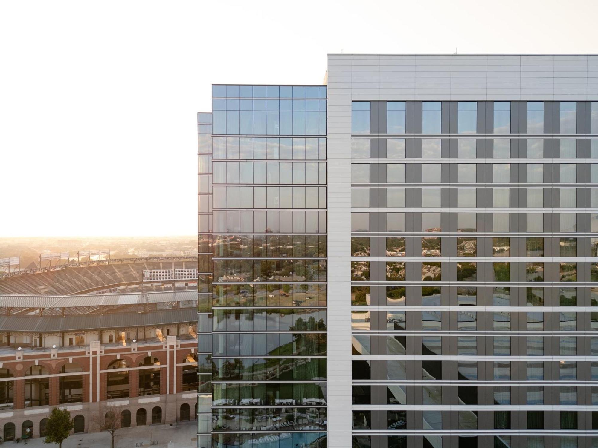 Loews Arlington Hotel Экстерьер фото